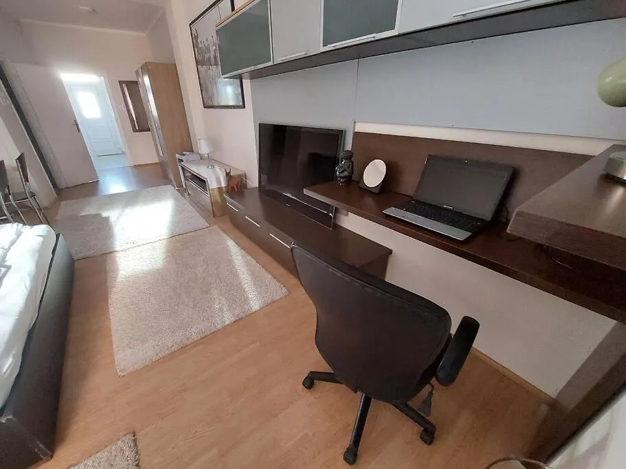 Apartment Mars Ter Apartman Szeged