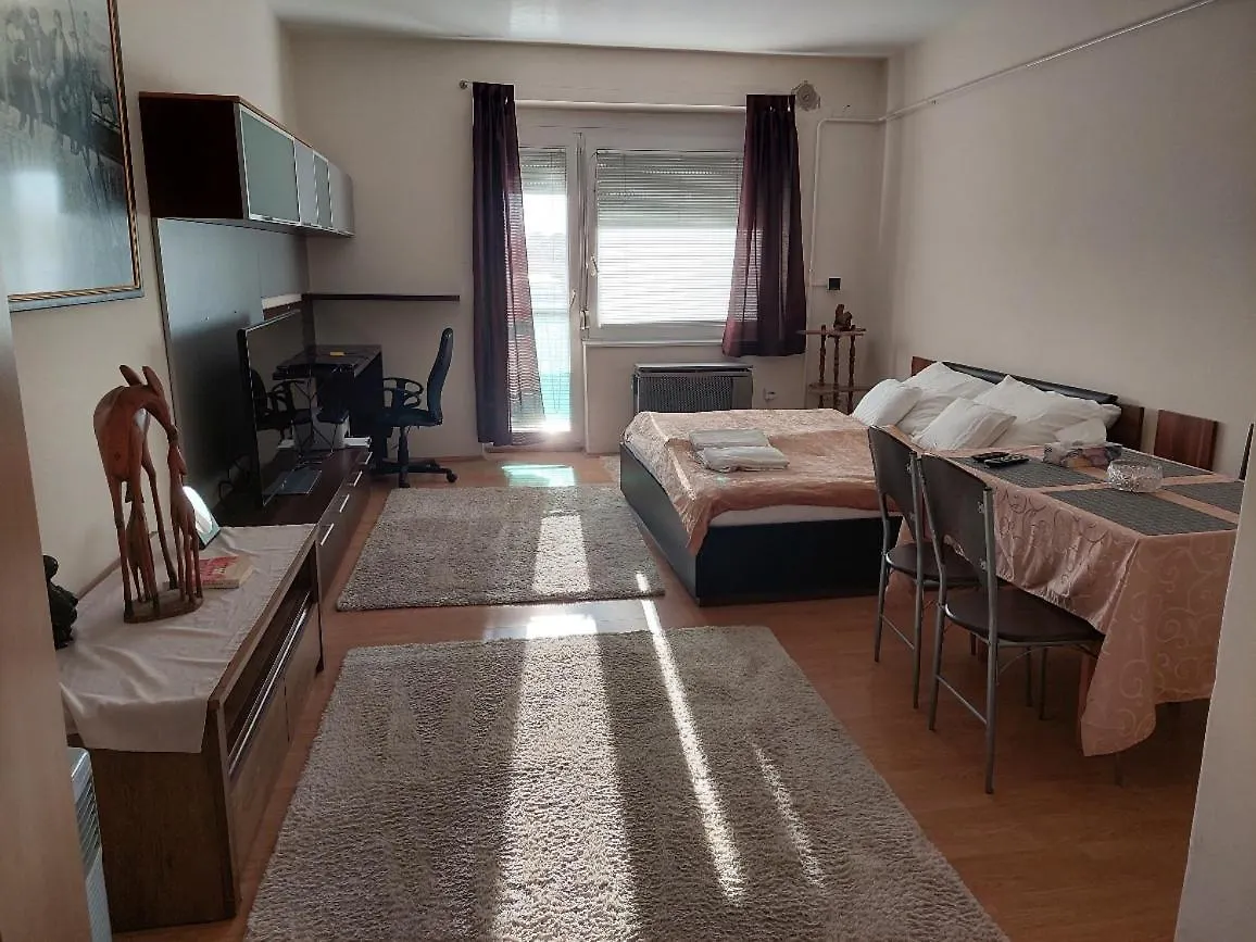 Apartment Mars Ter Apartman Szeged